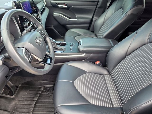 2024 Toyota Highlander XSE
