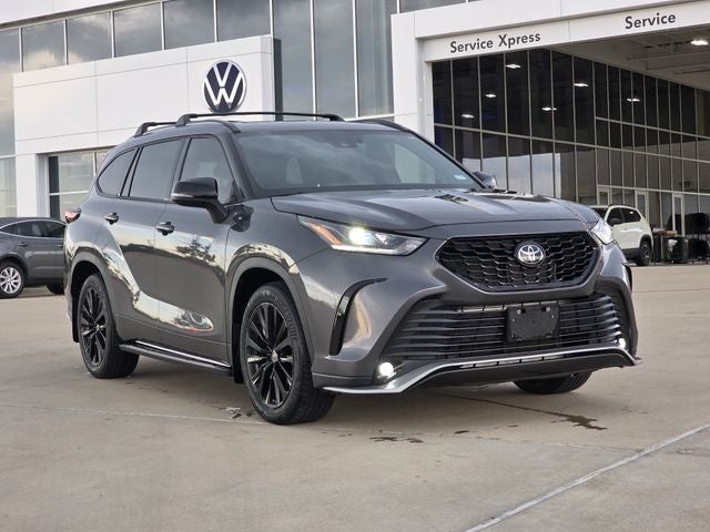 2024 Toyota Highlander XSE