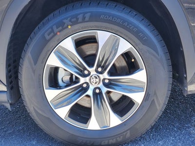 2025 Toyota Highlander XLE