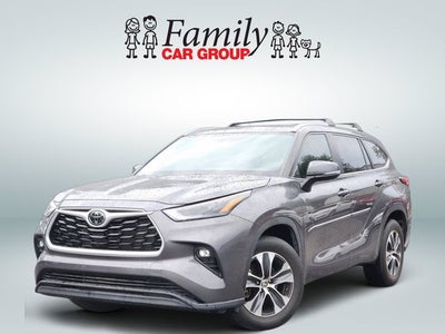 2023 Toyota Highlander XLE