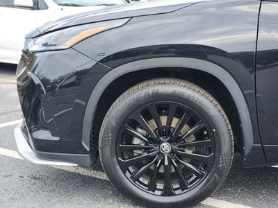 2025 Toyota Highlander XSE