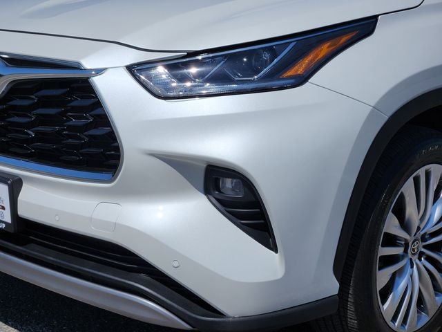 2023 Toyota Highlander Platinum