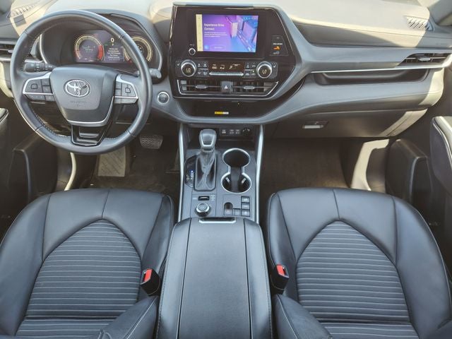 2025 Toyota Highlander XSE