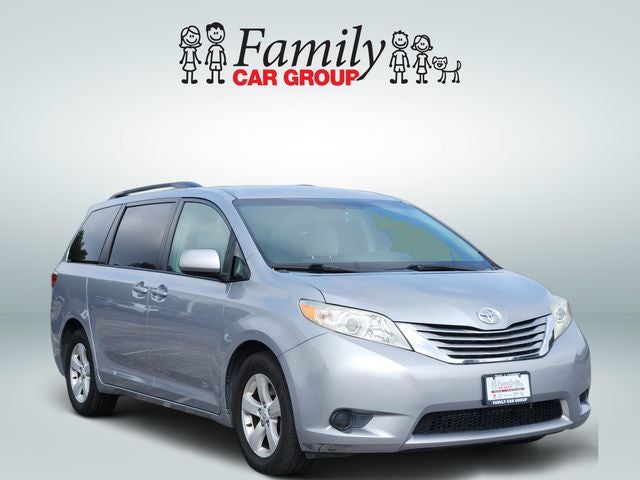 2015 Toyota Sienna LE