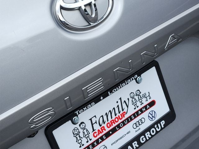 2015 Toyota Sienna LE