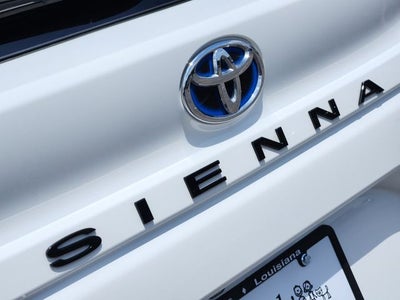 2025 Toyota Sienna XSE 7 Passenger