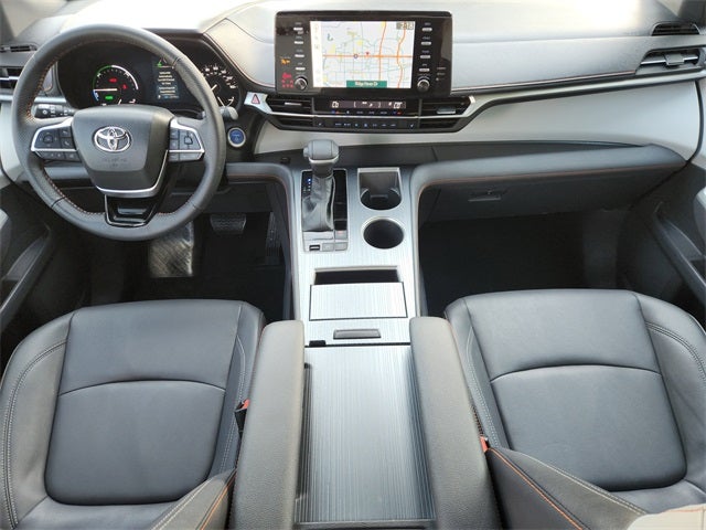 2023 Toyota Sienna XSE 7 Passenger