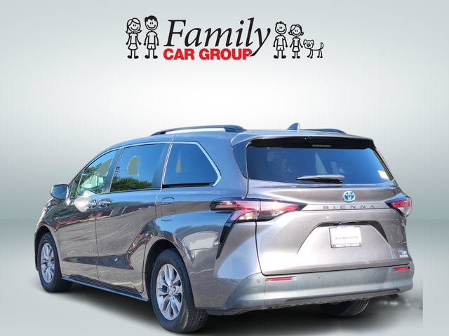 2022 Toyota Sienna XLE 7 Passenger