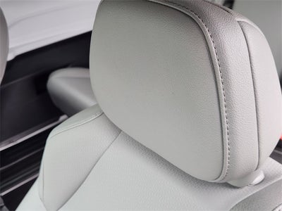 2025 Toyota Sienna XLE 8 Passenger