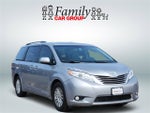 2017 Toyota Sienna XLE Premium 8 Passenger