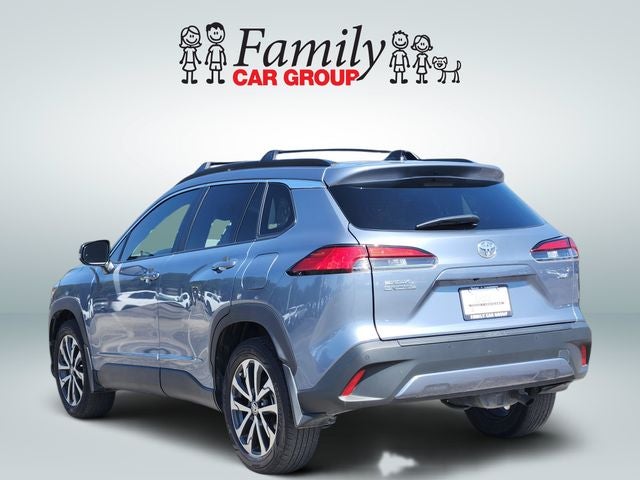2025 Toyota Corolla Cross XLE