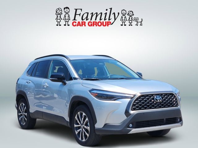 2025 Toyota Corolla Cross XLE