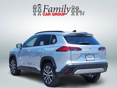 2025 Toyota Corolla Cross XLE