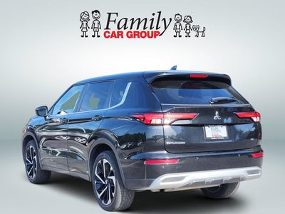 2024 Mitsubishi Outlander SE