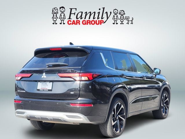 2024 Mitsubishi Outlander SE