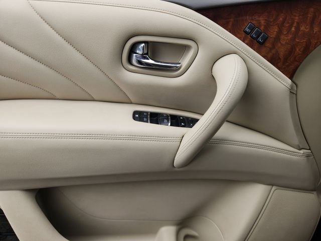 2017 INFINITI QX80 Base