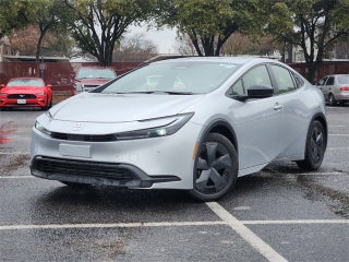 2025 Toyota Prius LE