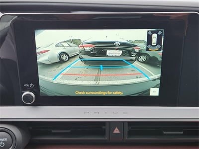 2026 Toyota Prius Plug-In Hybrid SE