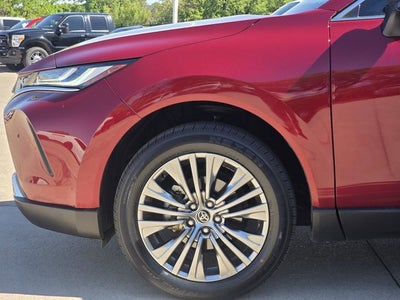 2022 Toyota Venza XLE