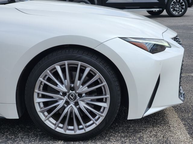 2022 Lexus IS 300