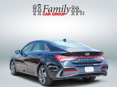 2025 Hyundai Elantra SEL Convenience