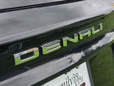 2024 GMC Acadia Denali