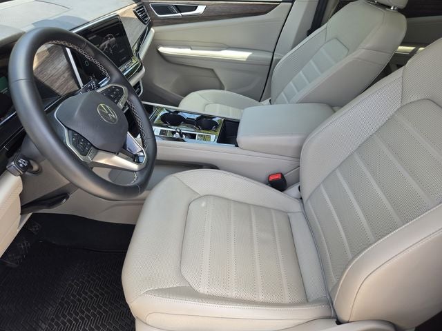 2025 Volkswagen Atlas 2.0T SEL