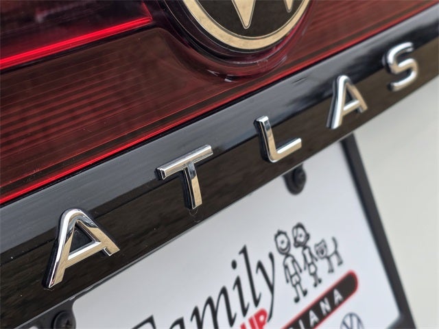 2024 Volkswagen Atlas 2.0T Peak Edition SEL