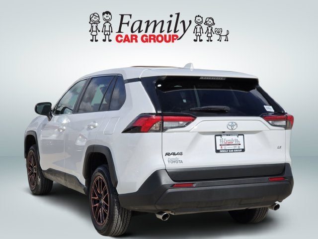 2024 Toyota RAV4 LE