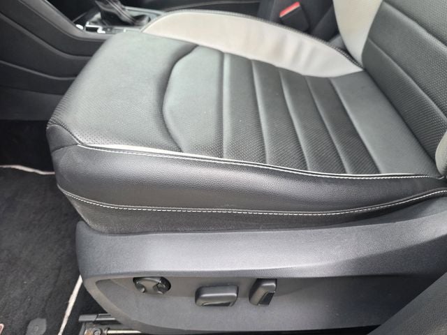 2022 Volkswagen Taos 1.5T SEL
