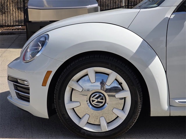 2019 Volkswagen Beetle Convertible 2.0T S