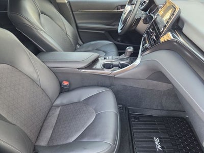 2023 Toyota Camry Hybrid XSE