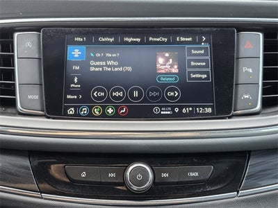 2024 Buick Enclave Essence