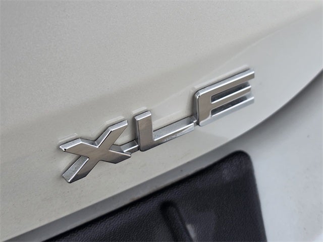 2022 Toyota Highlander Hybrid Bronze Edition