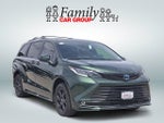2025 Toyota Sienna Woodland Edition 7 Passenger
