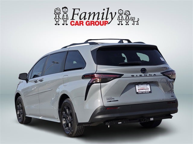 2025 Toyota Sienna Woodland Edition 7 Passenger