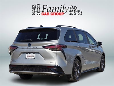 2025 Toyota Sienna Woodland Edition 7 Passenger