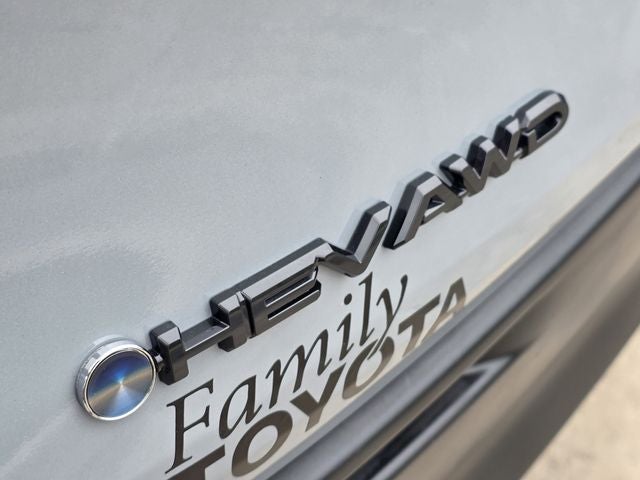 2025 Toyota Sienna Woodland Edition 7 Passenger