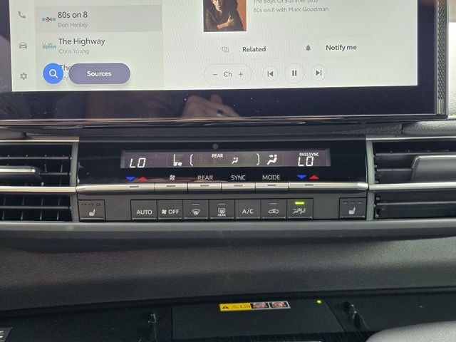 2025 Toyota Sienna Woodland Edition 7 Passenger