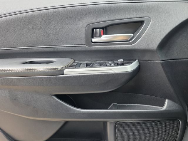 2025 Toyota Sienna Woodland Edition 7 Passenger