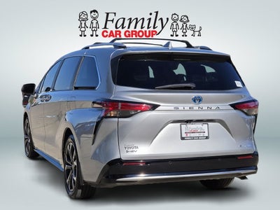 2025 Toyota Sienna Platinum 7 Passenger