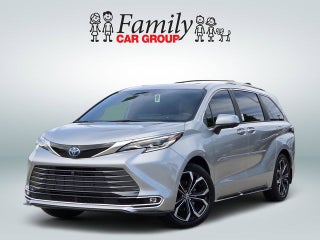 2025 Toyota Sienna Platinum 7 Passenger