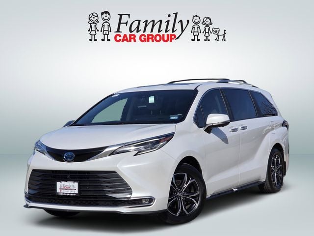 2025 Toyota Sienna Platinum 7 Passenger