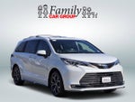 2025 Toyota Sienna Platinum 7 Passenger