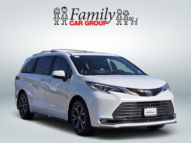 2025 Toyota Sienna Platinum 7 Passenger