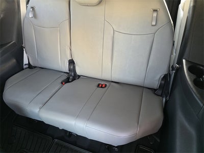 2025 Toyota Sienna XLE 8 Passenger