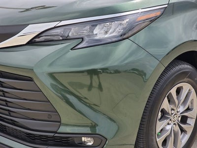 2025 Toyota Sienna XLE 7 Passenger