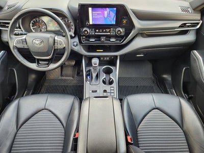 2023 Toyota Highlander XSE