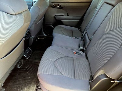 2023 Toyota Highlander LE