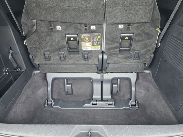 2025 Toyota Sienna XLE 8 Passenger